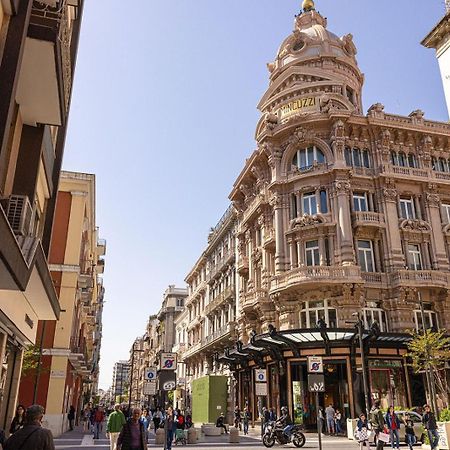 Apartamento La Dimora Di Dominique Bari Exterior foto