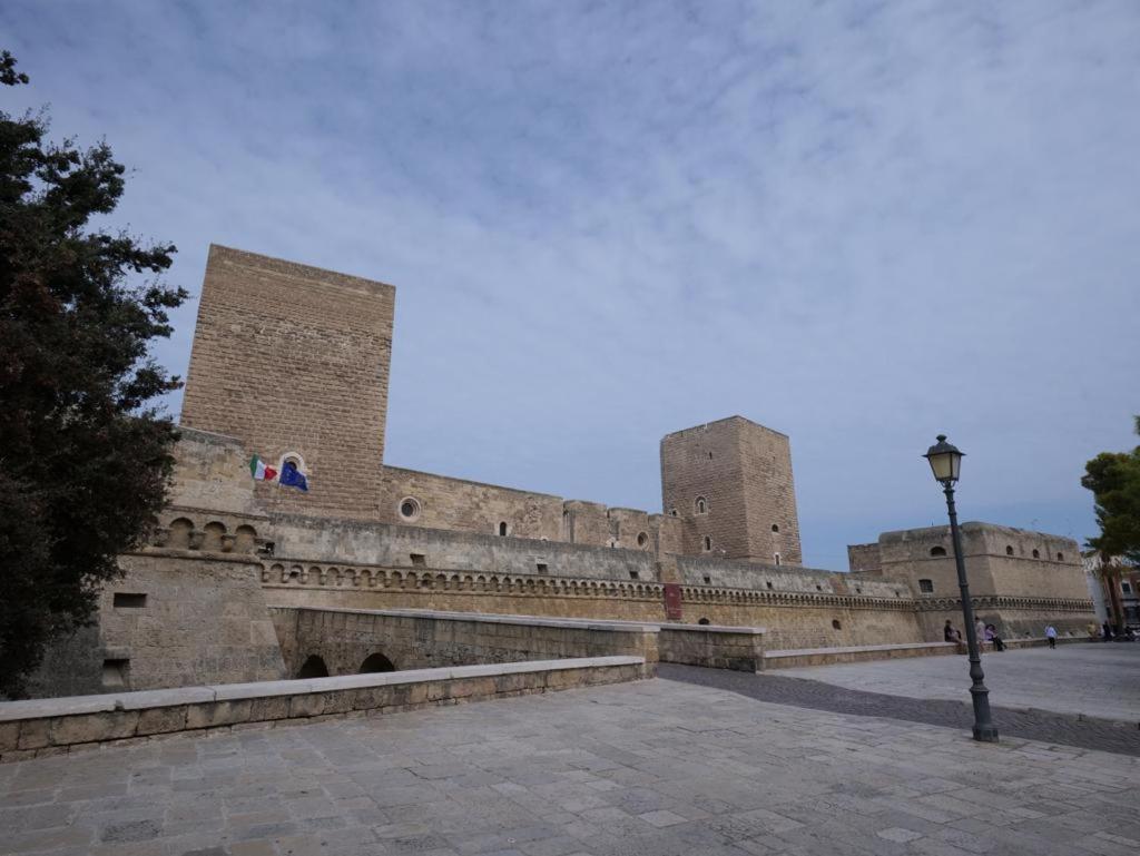 Apartamento La Dimora Di Dominique Bari Exterior foto